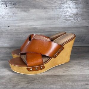 Torrid Women’s 10.5 Brown Criss Cross Strappy Block Wedge Studded Classy Sandals